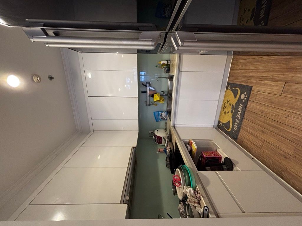 Bán nhà Minh Khai - diện tích 93.3m2 35 tầng - Lô góc - giá 14,2 tỷ