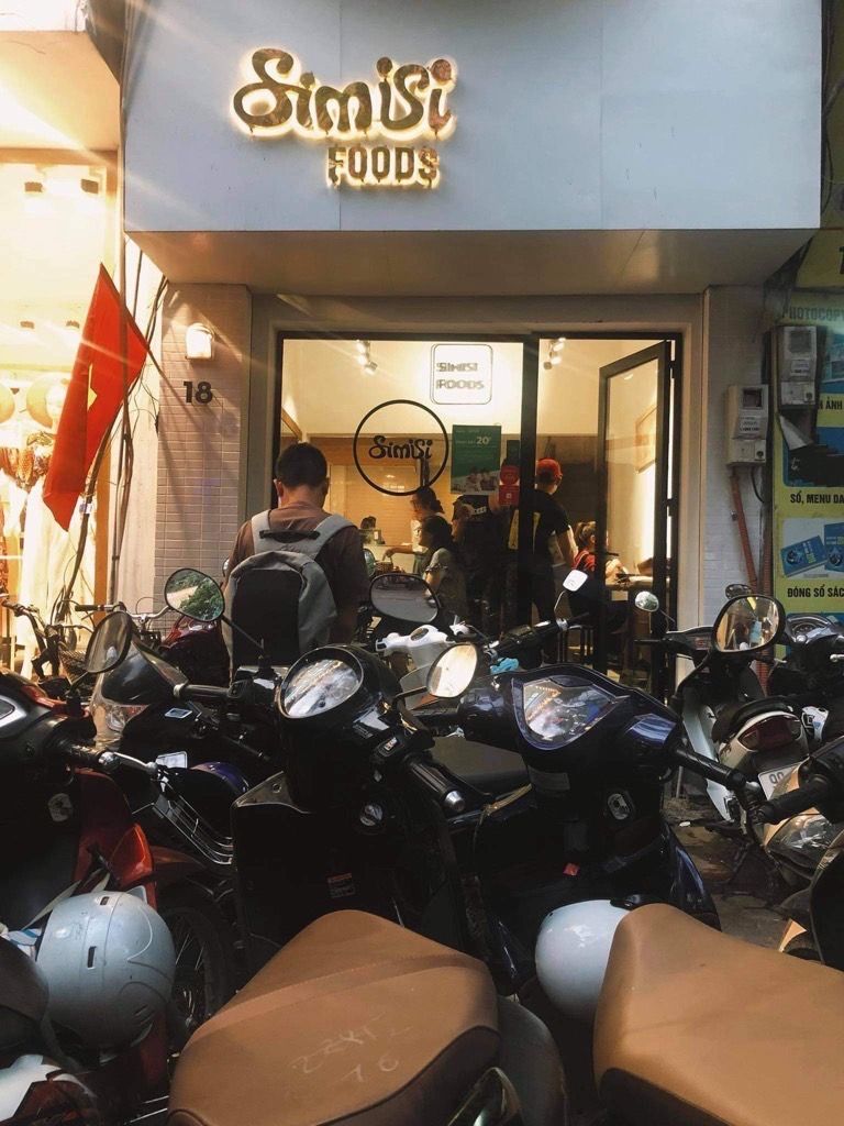 Bán nhà Chùa Láng - diện tích 25,5m2 4 tầng - Mặt phố đẹp nhất khu vực - giá 23,5 tỷ