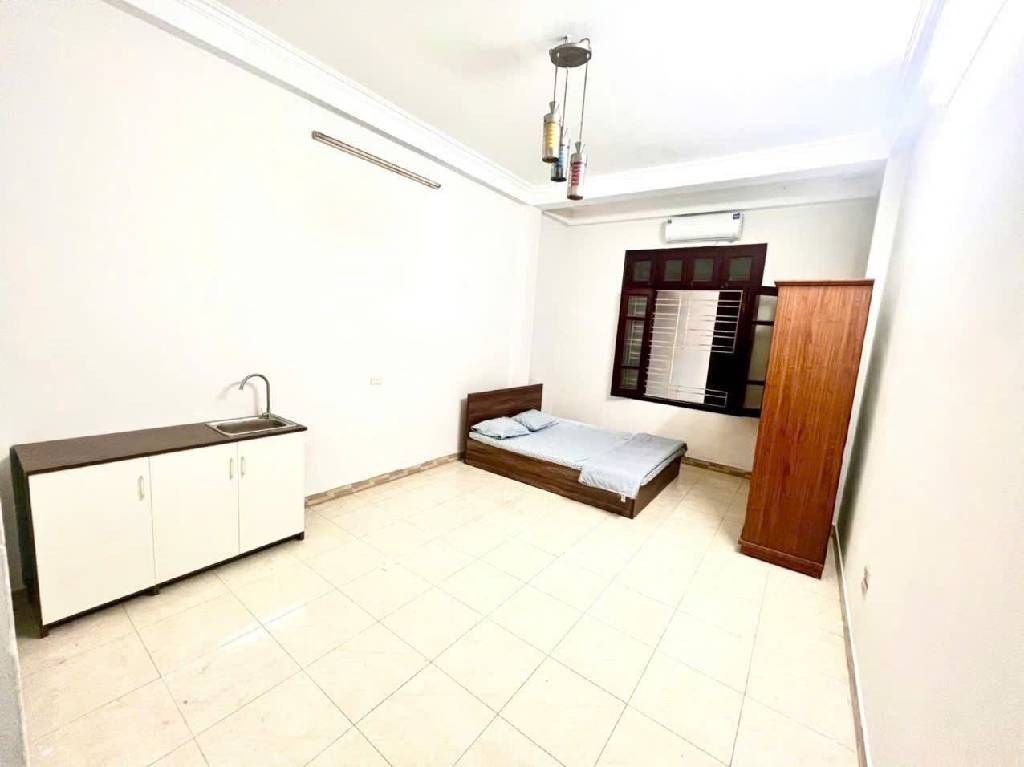 Bán nhà Định Công - diện tích 71.8m2 5 tầng - Ô tô tránh - giá 19,3 tỷ