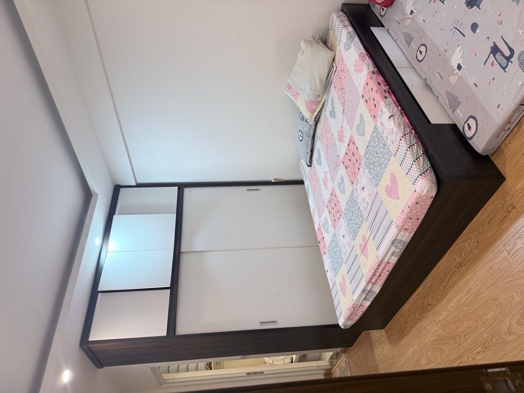 Bán nhà Tam Trinh - diện tích 67,9m2 1 tầng - Căn hộ 2 ngủ view Cầu Vĩnh Tuy - giá 5,8 tỷ