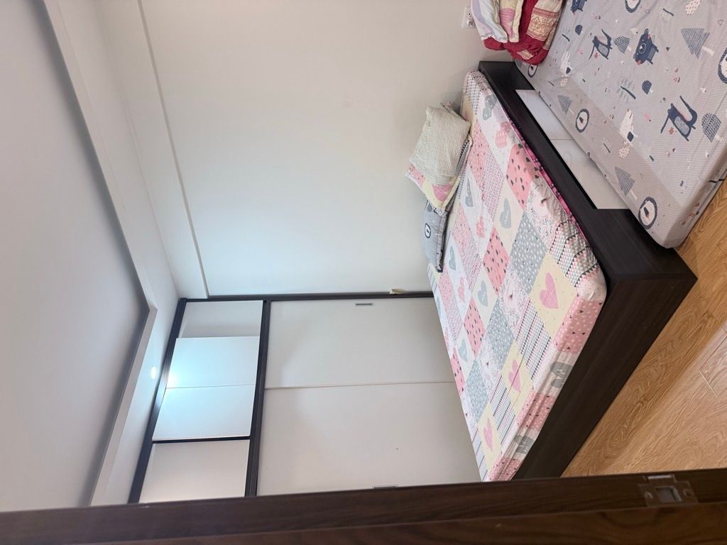 Bán nhà Tam Trinh - diện tích 67,9m2 1 tầng - Căn hộ 2 ngủ view Cầu Vĩnh Tuy - giá 5,8 tỷ