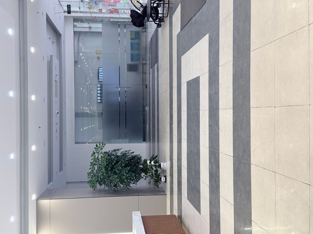 Bán nhà Tam Trinh - diện tích 67,9m2 1 tầng - Căn hộ 2 ngủ view Cầu Vĩnh Tuy - giá 5,8 tỷ