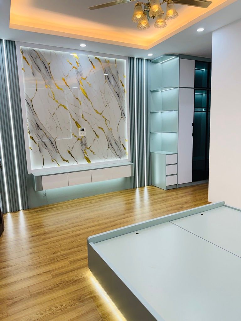 Bán nhà Bùi Xương Trạch - diện tích 31.5m2 5 tầng - ngõ ô tô - giá 8,9 tỷ