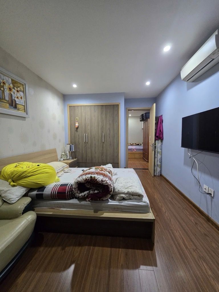 Bán nhà Lê Văn Lương - diện tích 147m2 6 tầng - Căn hộ cao cấp - giá 14,9 tỷ