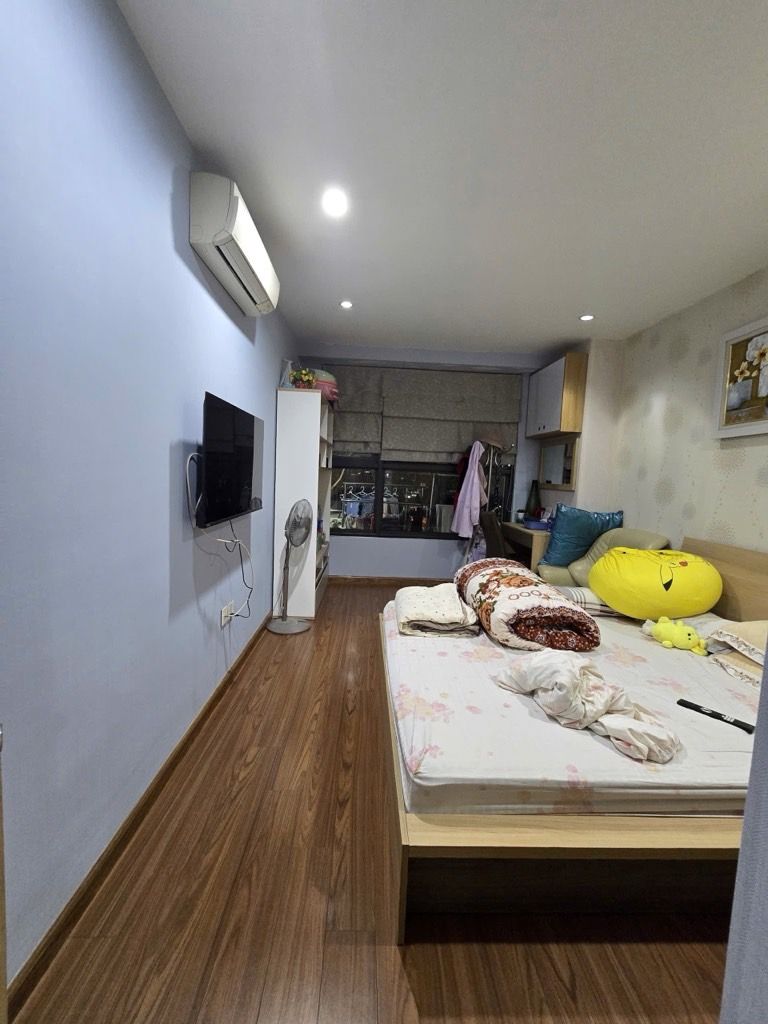 Bán nhà Lê Văn Lương - diện tích 147m2 6 tầng - Căn hộ cao cấp - giá 14,9 tỷ