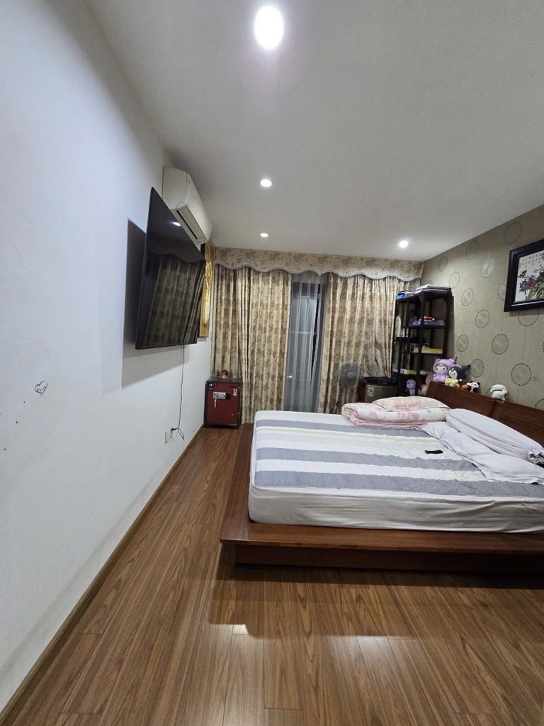 Bán nhà Lê Văn Lương - diện tích 147m2 6 tầng - Căn hộ cao cấp - giá 14,9 tỷ