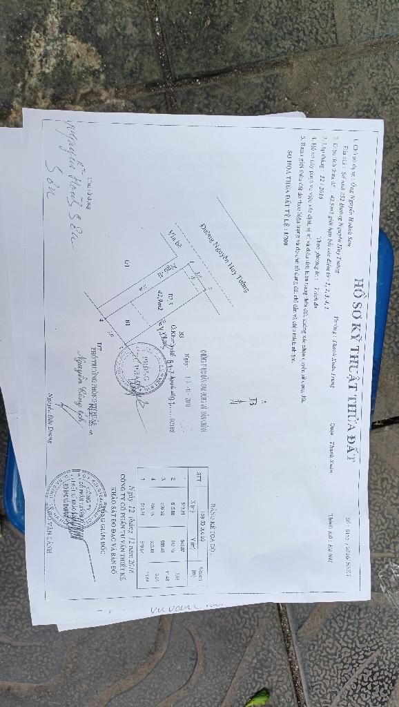 Bán nhà Nguyễn Huy Tưởng - diện tích 43m2 3 tầng - Mặt phố kinh doanh - giá 9,5 tỷ