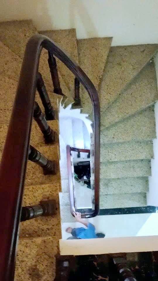 Bán nhà Ngõ Giáp Bát - diện tích 64m2 3 tầng - Ô tô tránh - giá 18,5 tỷ