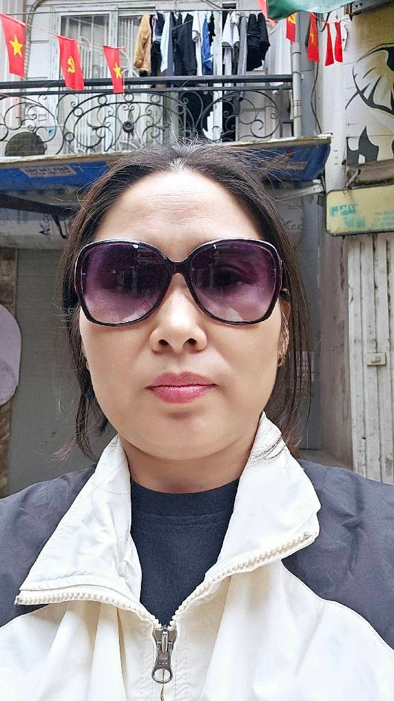 Bán nhà Ngõ Giáp Bát - diện tích 64m2 3 tầng - Ô tô tránh - giá 18,5 tỷ