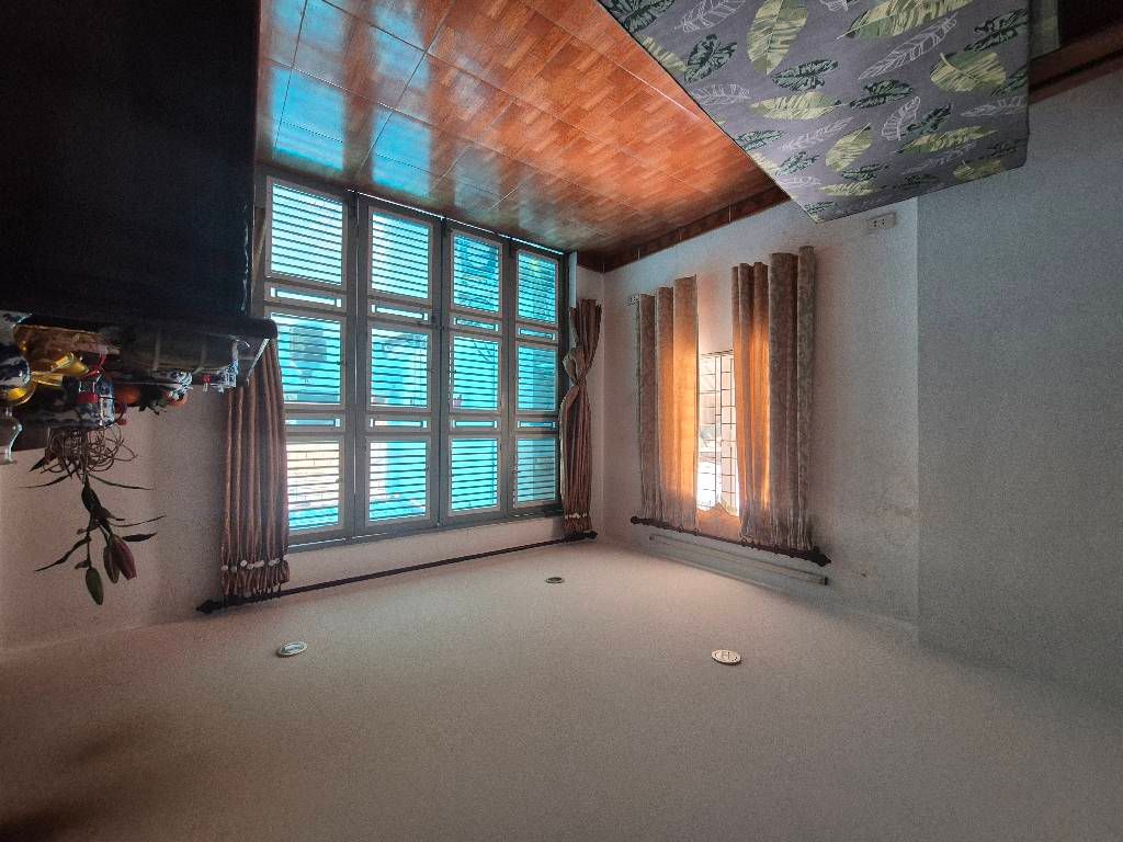 Bán nhà Ngõ Hồ Bãi Cát - diện tích 37m2 4 tầng - Nhà đẹp hiếm có - giá 7,9 tỷ