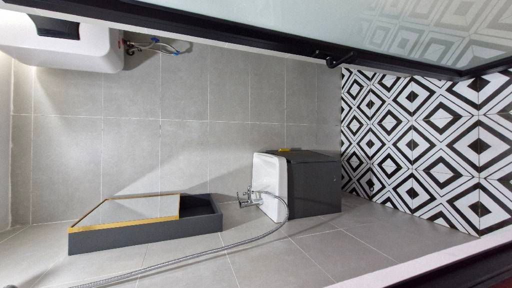 Bán nhà Lê Đại Hành - diện tích 12,6m2 5 tầng - 4 căn hộ khép kín - giá 3,75 tỷ