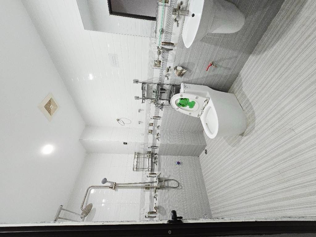 Bán nhà Ngõ Chùa Liên Phái - diện tích 23m2 5 tầng - Ngõ nông gần phố - giá 5,95 tỷ