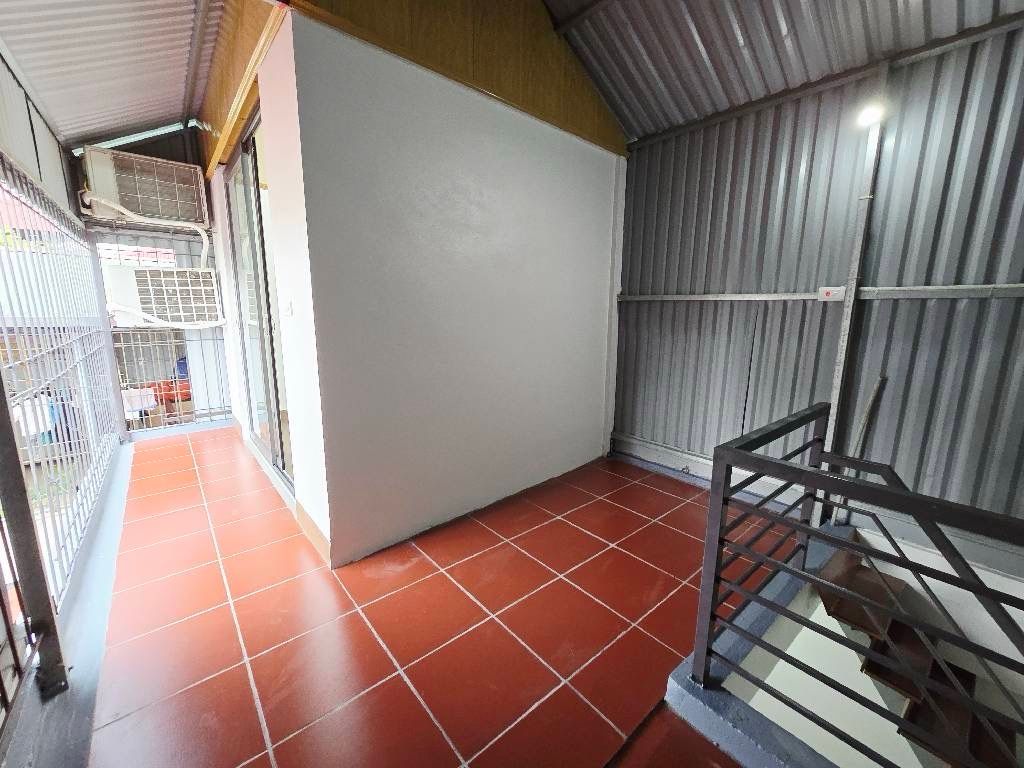 Bán nhà Ngõ Chùa Liên Phái - diện tích 23m2 5 tầng - Ngõ nông gần phố - giá 5,95 tỷ