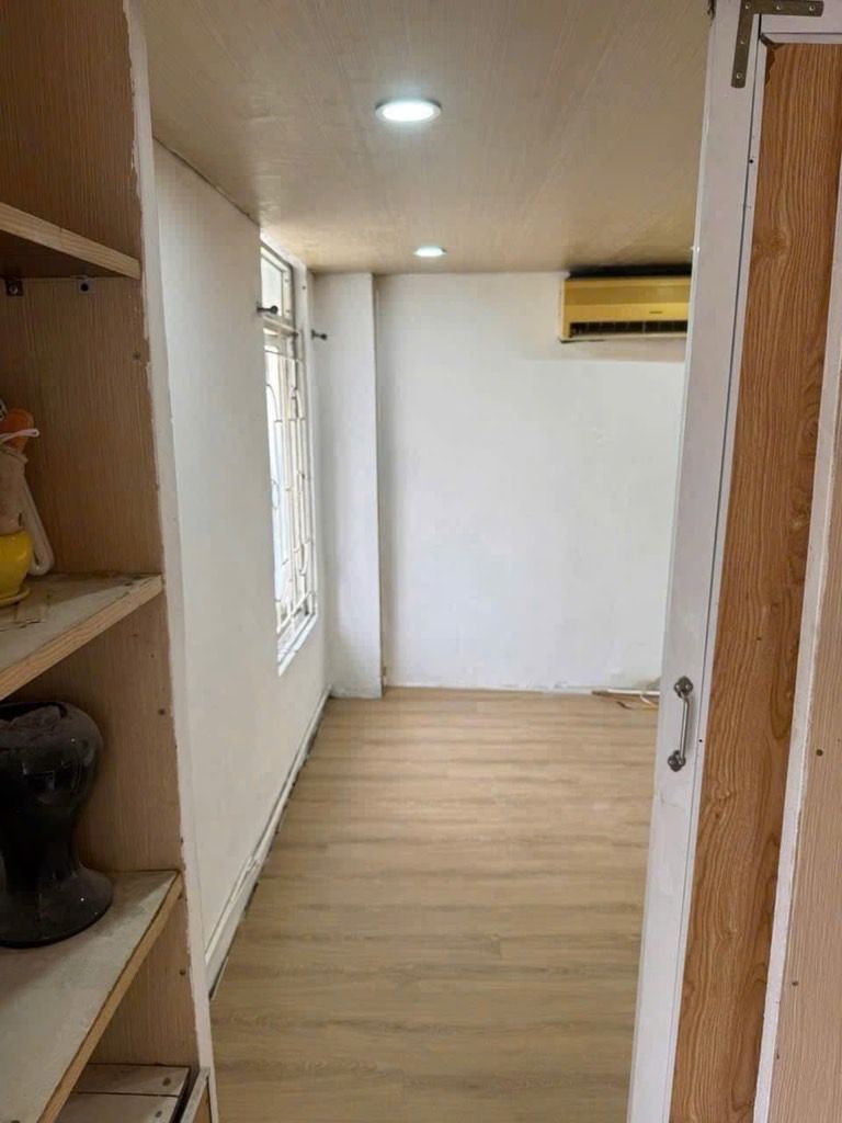 Bán nhà Bùi Xương Trạch - diện tích 40m2 2 tầng - NHÀ KHÔNG SỐ LÔ GÓC - giá 2,2 tỷ