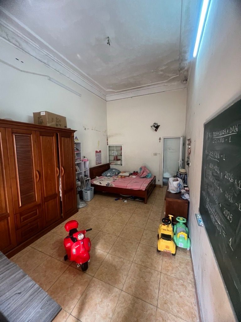 Bán nhà Minh Khai - diện tích 28.4m2 4 tầng - mặt ngõ 296 - giá 7,6 tỷ