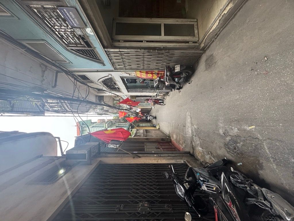 Bán nhà Minh Khai - diện tích 28.4m2 4 tầng - mặt ngõ 296 - giá 7,6 tỷ