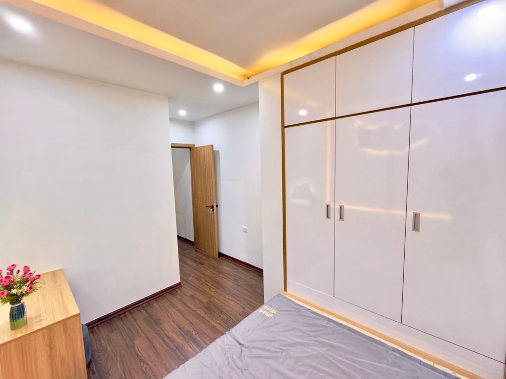 Bán nhà Giáp Bát - diện tích 22.2m2 4 tầng - nhà đẹp full nội thất - giá 7,6 tỷ