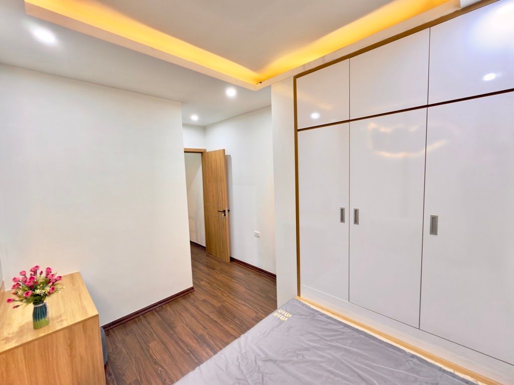 Bán nhà Giáp Bát - diện tích 22.2m2 4 tầng - nhà đẹp full nội thất - giá 7,6 tỷ