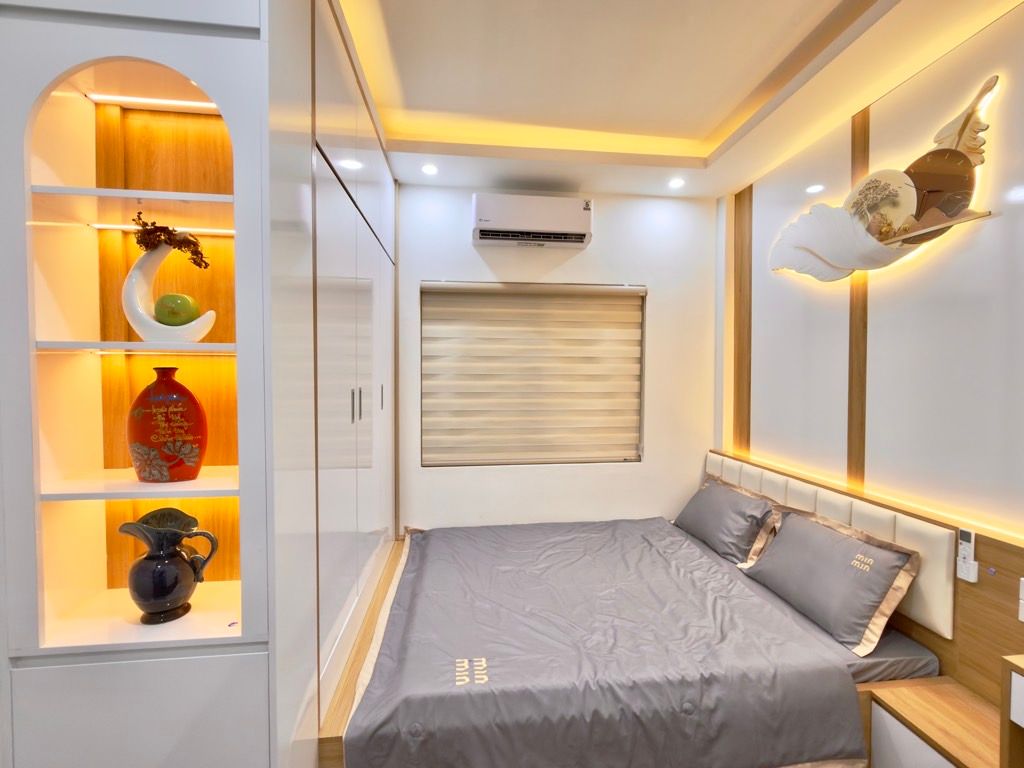 Bán nhà Giáp Bát - diện tích 22.2m2 4 tầng - nhà đẹp full nội thất - giá 7,6 tỷ