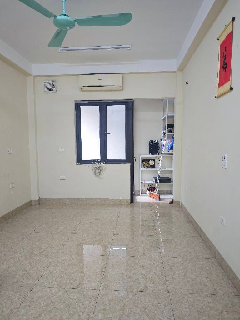 Bán nhà Trường Chinh - diện tích 46.6m2 6 tầng - Mặt ngõ kinh doanh - giá 14,5 tỷ