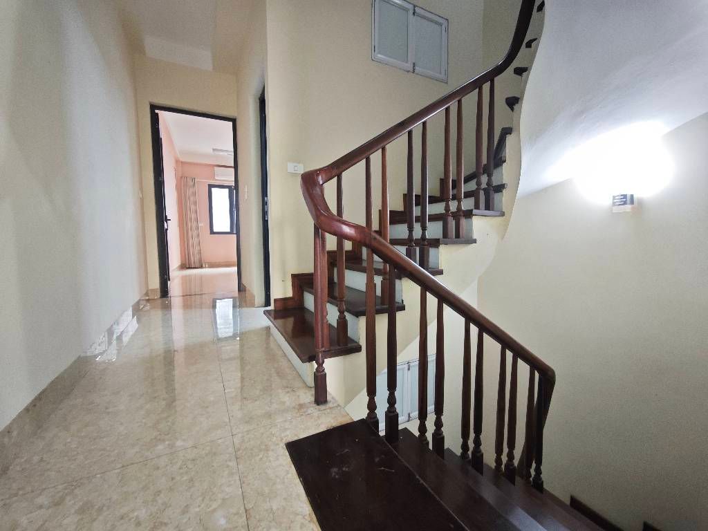 Bán nhà Trường Chinh - diện tích 46.6m2 6 tầng - Mặt ngõ kinh doanh - giá 14,5 tỷ