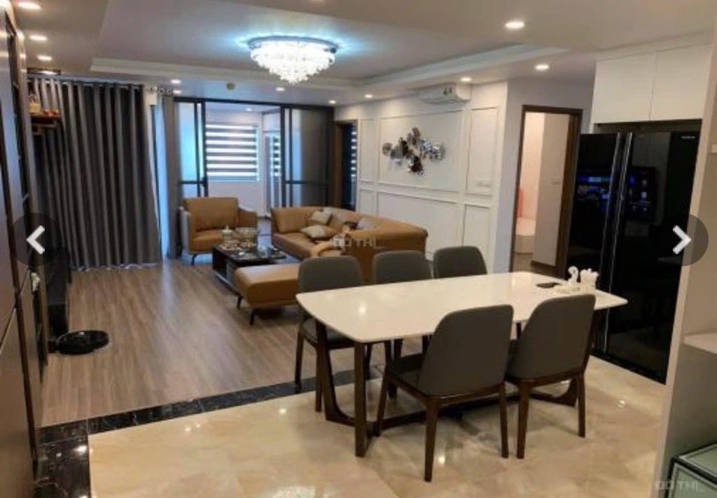 Bán nhà Minh Khai - diện tích 106.1m2 1 tầng - Căn hộ cao cấp, nội thất xịn sò - giá 10,9 tỷ