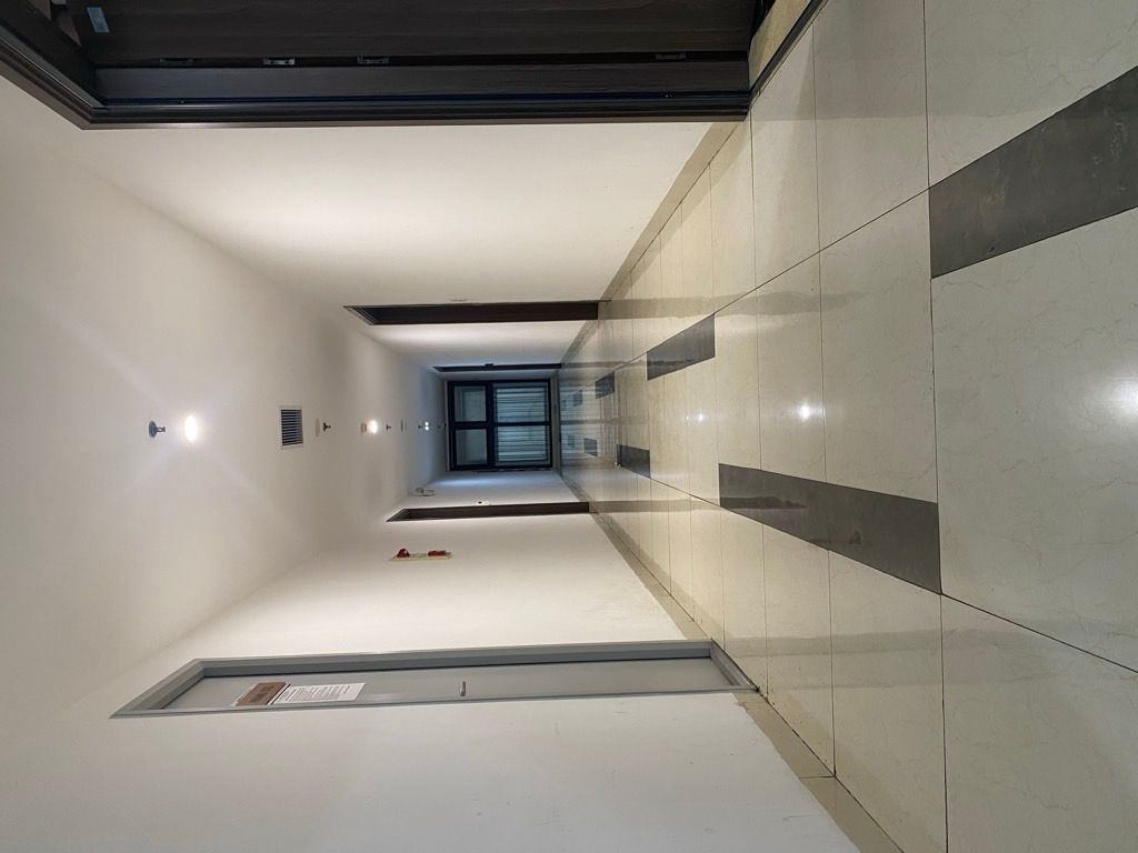 Bán nhà Minh Khai - diện tích 106.1m2 1 tầng - Căn hộ cao cấp, nội thất xịn sò - giá 10,9 tỷ