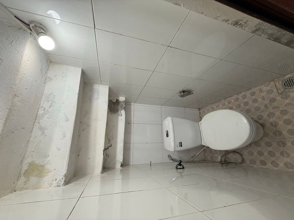 Bán nhà Hoàng Đạo Thành - diện tích 45m2 1 tầng - Ô tô đỗ - giá 3,6 tỷ