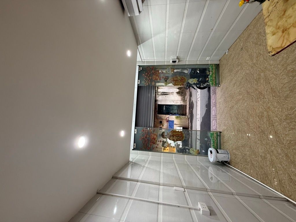 Bán nhà Hoàng Đạo Thành - diện tích 45m2 1 tầng - Ô tô đỗ - giá 3,6 tỷ