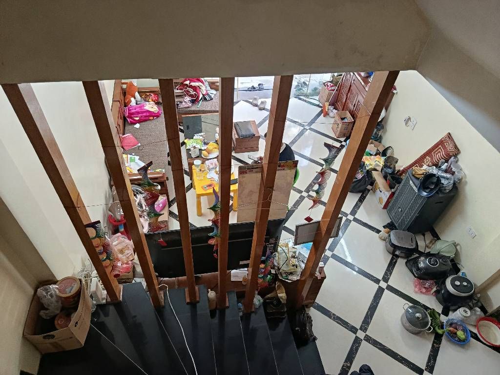 Bán nhà Nguyễn Khoái - diện tích 43,3m2 5 tầng - Ô tô đỗ cửa - giá 9,95 tỷ