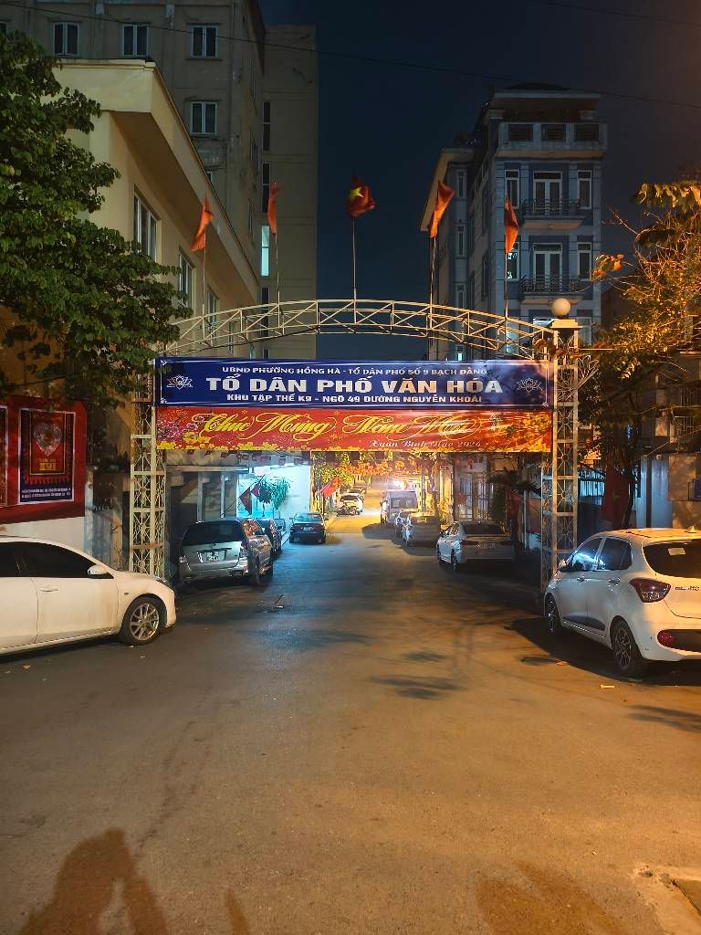 Bán nhà Nguyễn Khoái - diện tích 75m2 2 tầng - Ô TÔ ĐỖ CẦU THANG - giá 3,15 tỷ