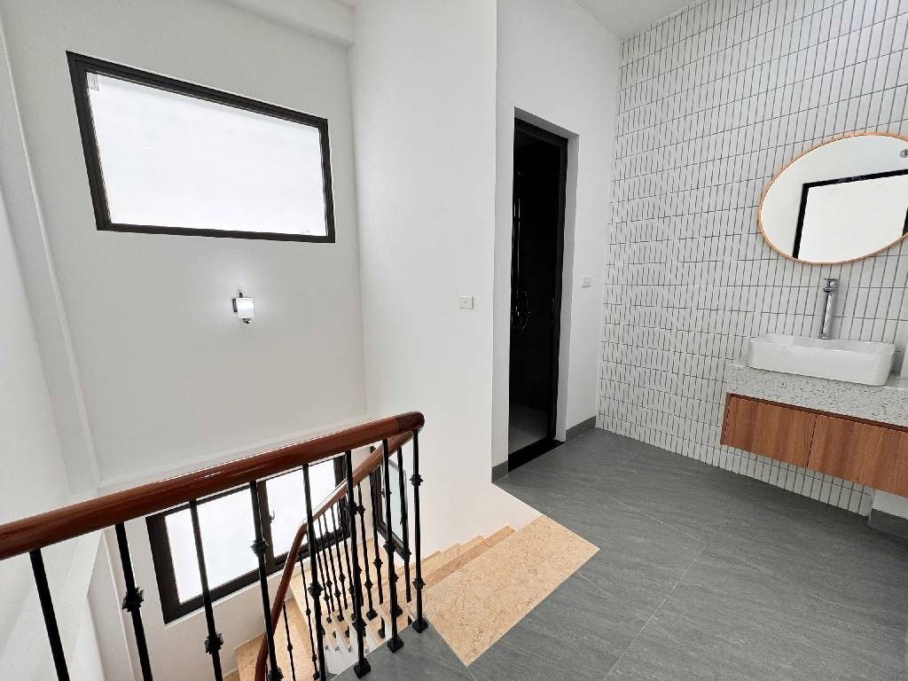 Bán nhà Ngõ Đỗ Thuận - diện tích 48.5m2 3 tầng - Cực hiếm căn nhà giữa trung tâm - giá 10 tỷ