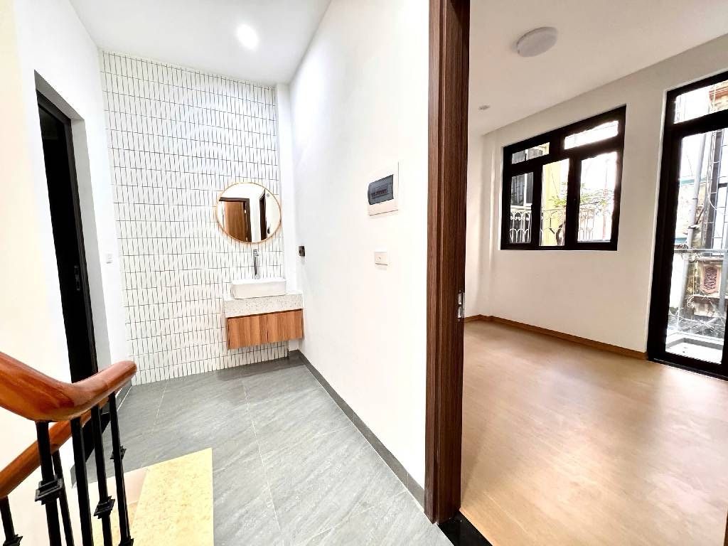 Bán nhà Ngõ Đỗ Thuận - diện tích 48.5m2 3 tầng - Cực hiếm căn nhà giữa trung tâm - giá 10 tỷ