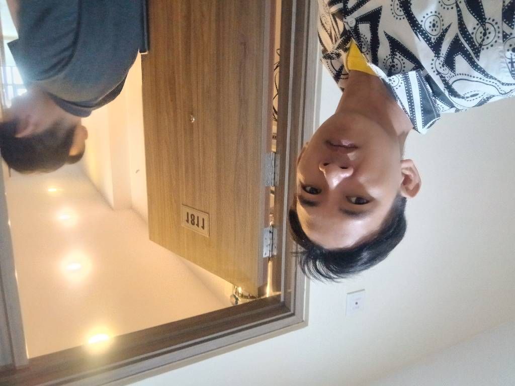 Bán nhà 87 Linh Nam - diện tích 79.8m2 18 tầng - Căn hộ mặt phố - giá 7,75 tỷ