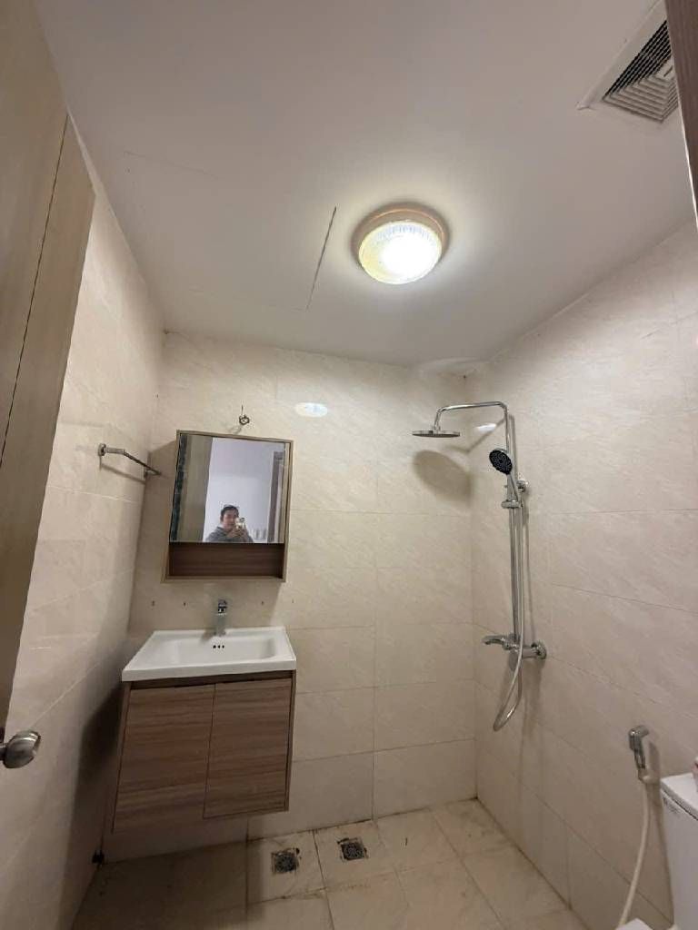 Bán nhà 87 Linh Nam - diện tích 79.8m2 18 tầng - Căn hộ mặt phố - giá 7,75 tỷ