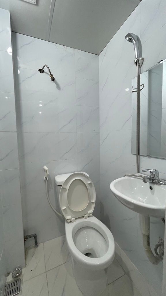 Bán nhà Đông Thiên - diện tích 18m2 3 tầng - Nhà đẹp như mới - giá 2,8 tỷ