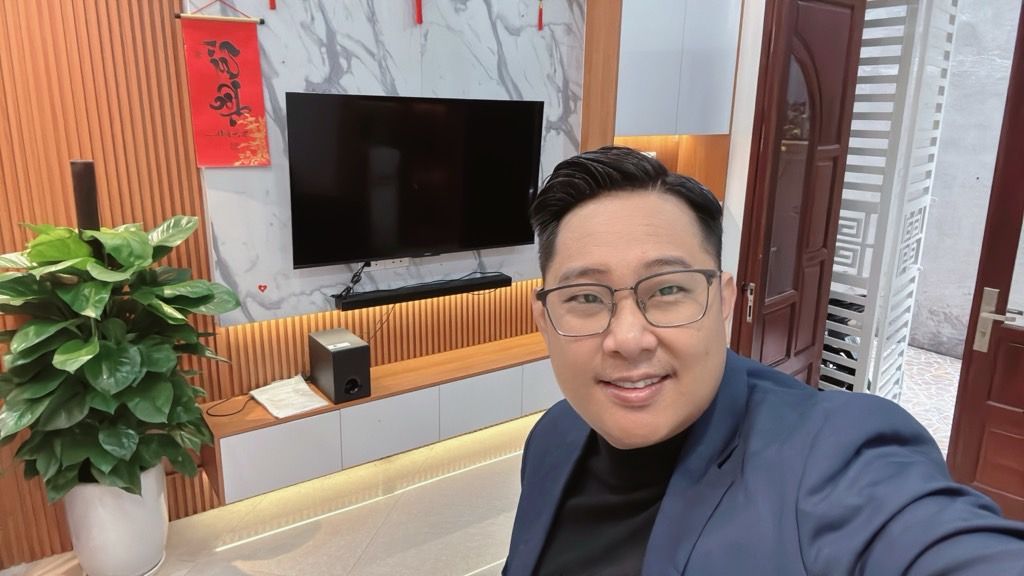 Bán nhà ngõ Quỳnh - diện tích 30,2m2 5 tầng - Ô TÔ ĐỖ CỔNG - giá 10,35 tỷ