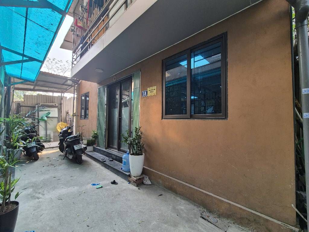 Bán nhà Vũ Hữu - diện tích 56m2 2 tầng - Lô góc kinh doanh online đỉnh - giá 3,3 tỷ