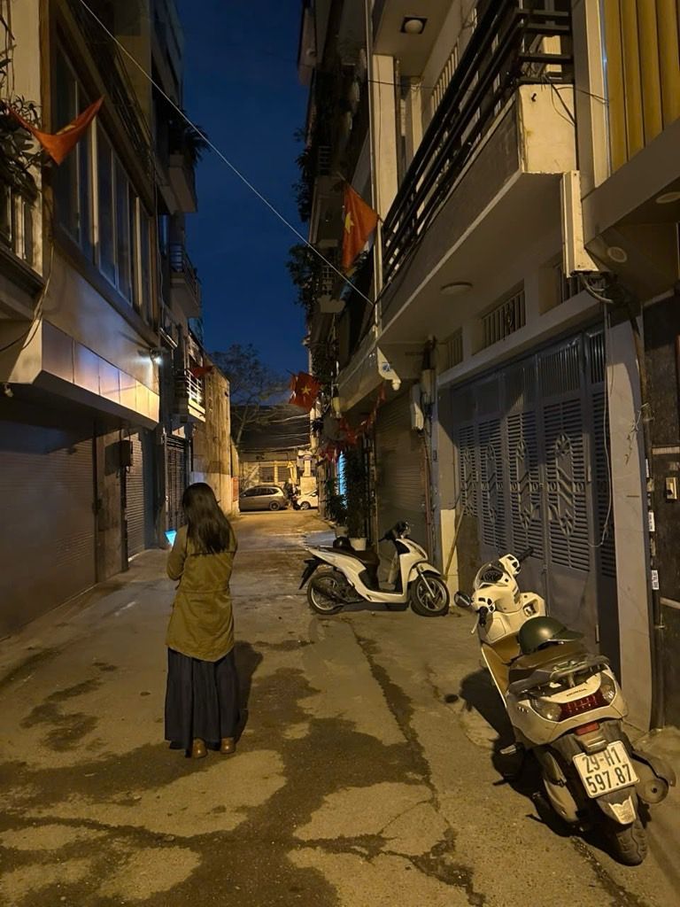 Bán nhà Lương Khánh Thiện - diện tích 66m2 5 tầng - ô tô đua nhau vào nhà - giá 23,8 tỷ