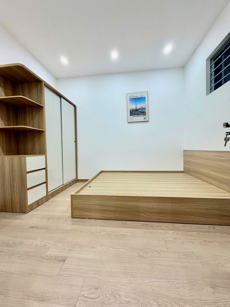 Bán nhà Nguyễn Xiển - diện tích 54.2m2 1 tầng - Sổ đỏ chính chủ - giá 4,3 tỷ