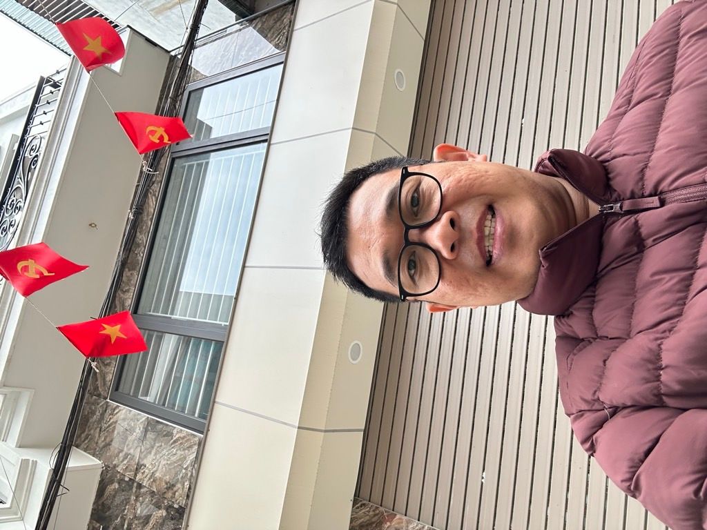 Bán nhà Hoàng Liệt - diện tích 30m2 5 tầng - ô tô 7 chỗ qua nhà - giá 6,7 tỷ