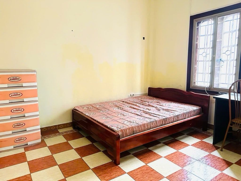 Bán nhà Bùi Xương Trạch - diện tích 45m2 4 tầng - ô tô đỗ cửa - giá 11,8 tỷ