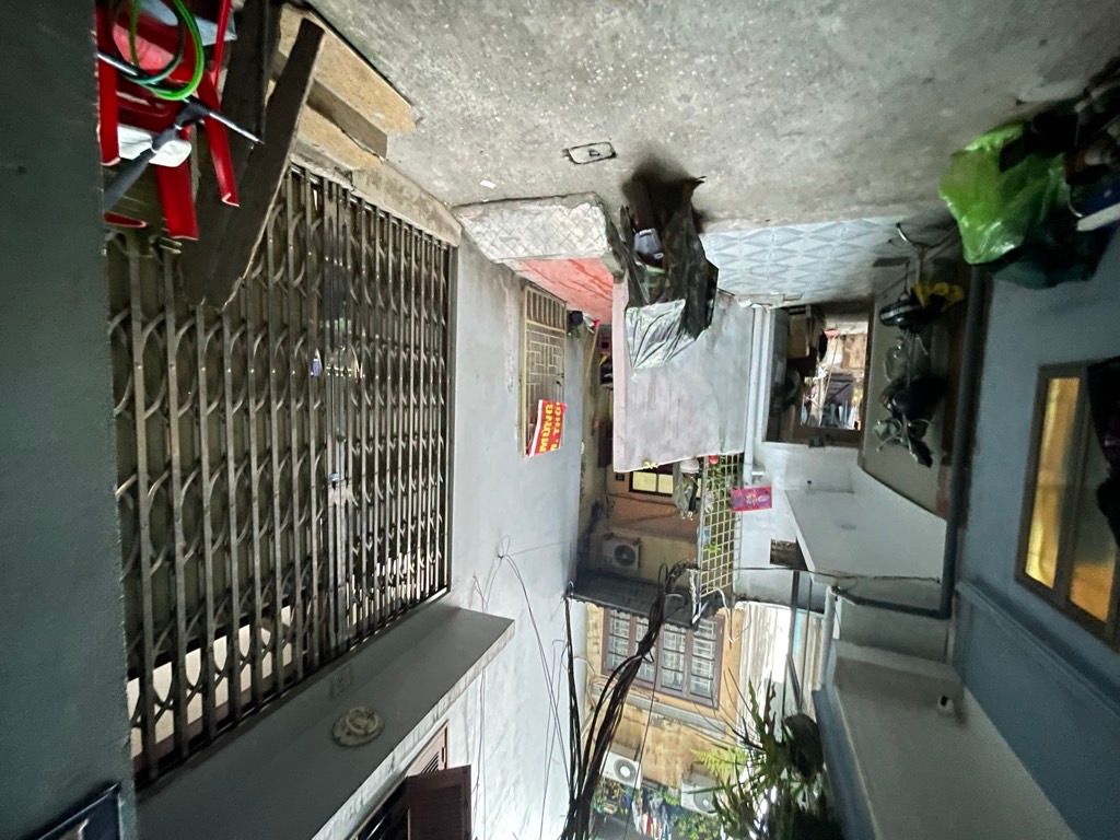 Bán nhà Tây Sơn - diện tích 31.1m2 6 tầng - Ngõ ô tô, gần phố - giá 7,1 tỷ