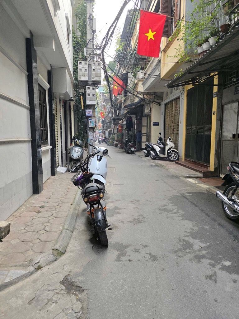 Bán nhà Tây Sơn - diện tích 31.1m2 6 tầng - Ngõ ô tô, gần phố - giá 7,1 tỷ