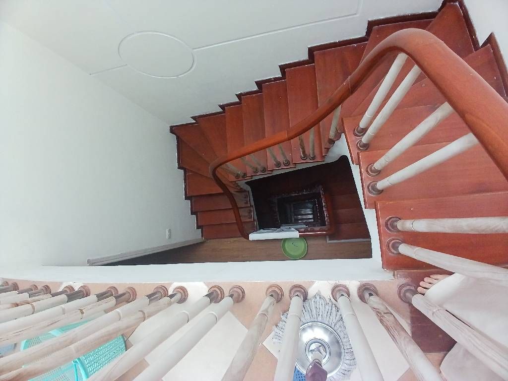 Bán nhà Trung Liệt - diện tích 57m2 5 tầng - Ô TÔ TRÁNH - giá 16,8 tỷ