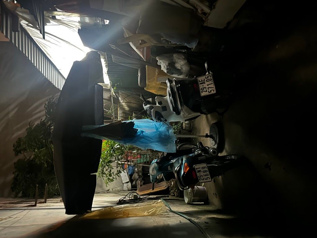 Bán nhà Nguyễn Khoái - diện tích 103m2 1 tầng - ô tô đỗ cửa - giá 17,5 tỷ