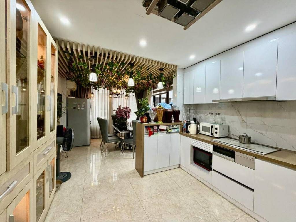 Bán nhà Xã Đàn - diện tích 35m2 6 tầng - ô tô tránh - giá 19,8 tỷ