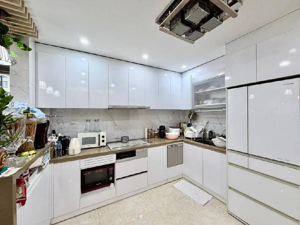 Bán nhà Xã Đàn - diện tích 35m2 6 tầng - ô tô tránh - giá 19,8 tỷ