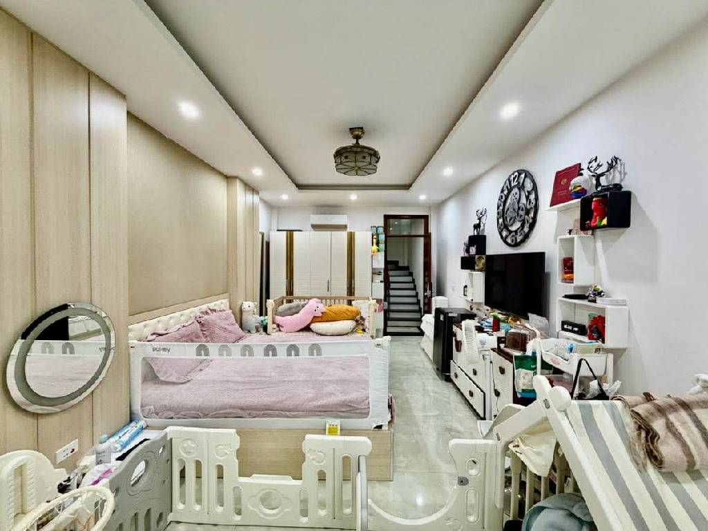 Bán nhà Xã Đàn - diện tích 35m2 6 tầng - ô tô tránh - giá 19,8 tỷ