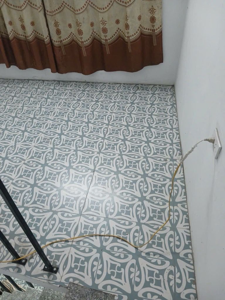 Bán nhà Trần Khát Chân - diện tích 8,3m2 3 tầng - lô góc, 3 mặt thoáng - giá 1,7 tỷ